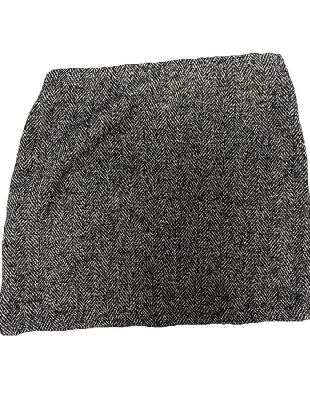 H&M Black and White Herringbone Mini Skirt